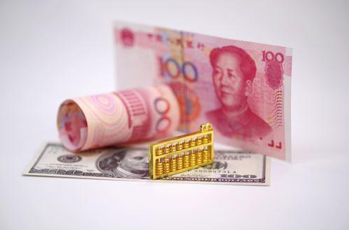华夏华润商业REIT中期收入约2.74亿元，上半年青岛万象城客流增长10%